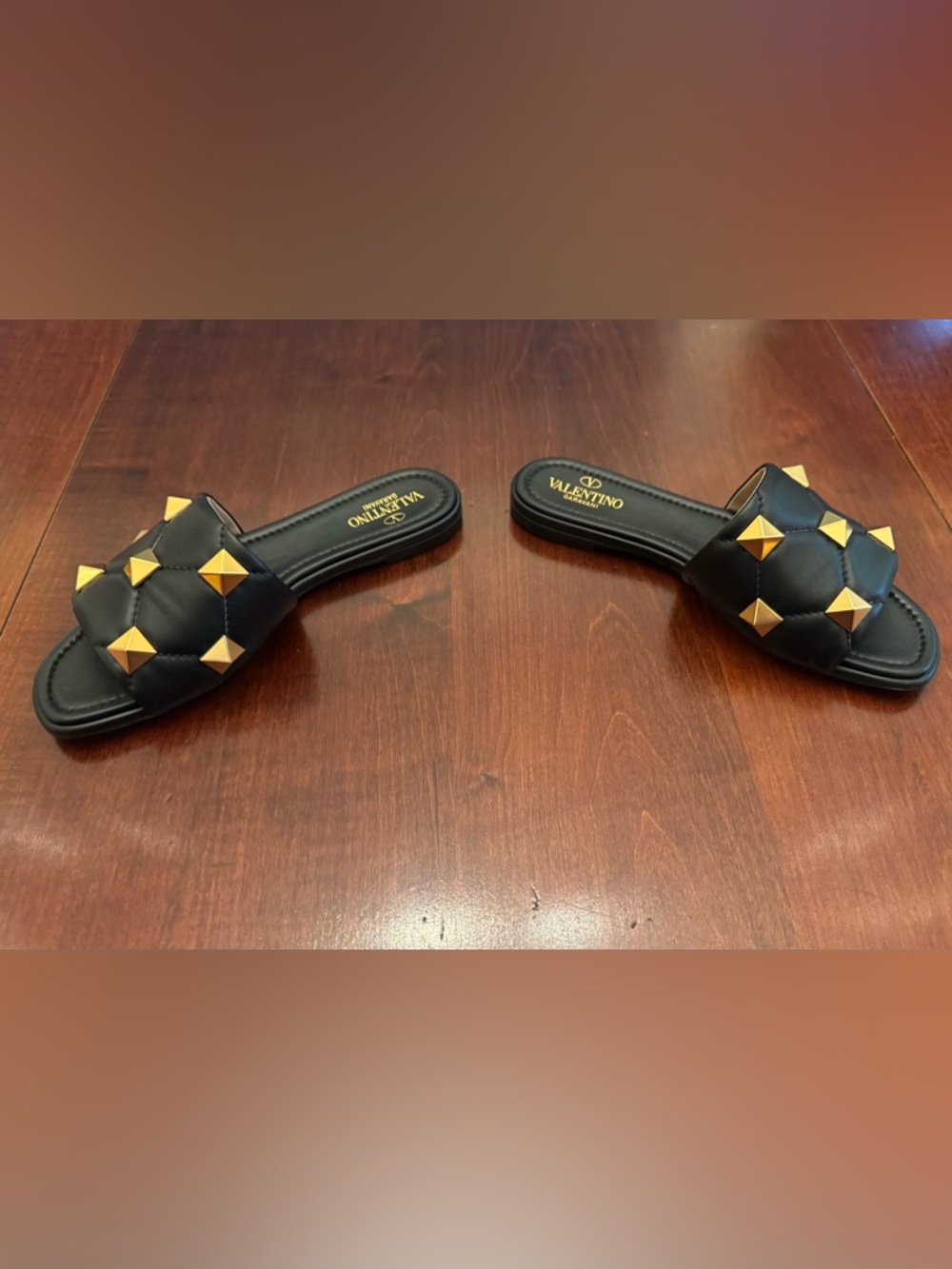 Valentino Garavani Rockstud Quilted Leather Slide Sandals – Black